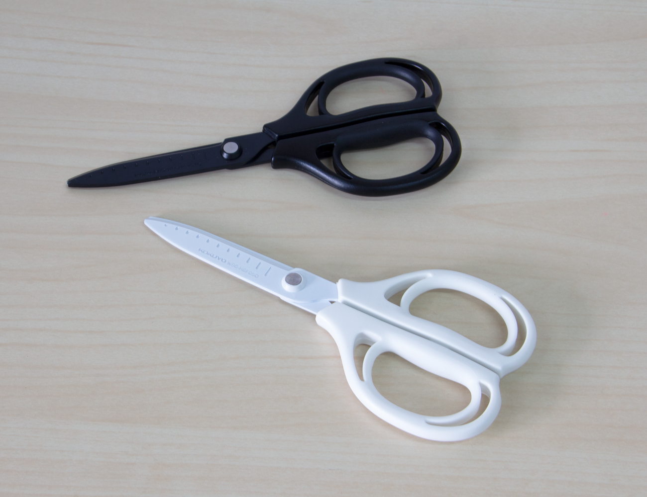 Crafting Stainless Scissors